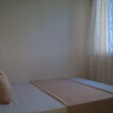 Studio Deluxe Apartment In Princeton Residences Манила Екстериор снимка